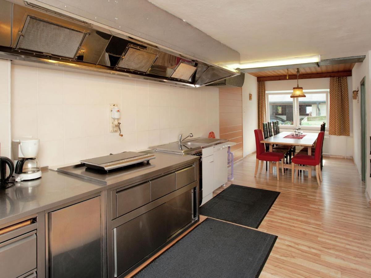 Spacious Holiday Home In Wenns Near Ski Area מראה חיצוני תמונה