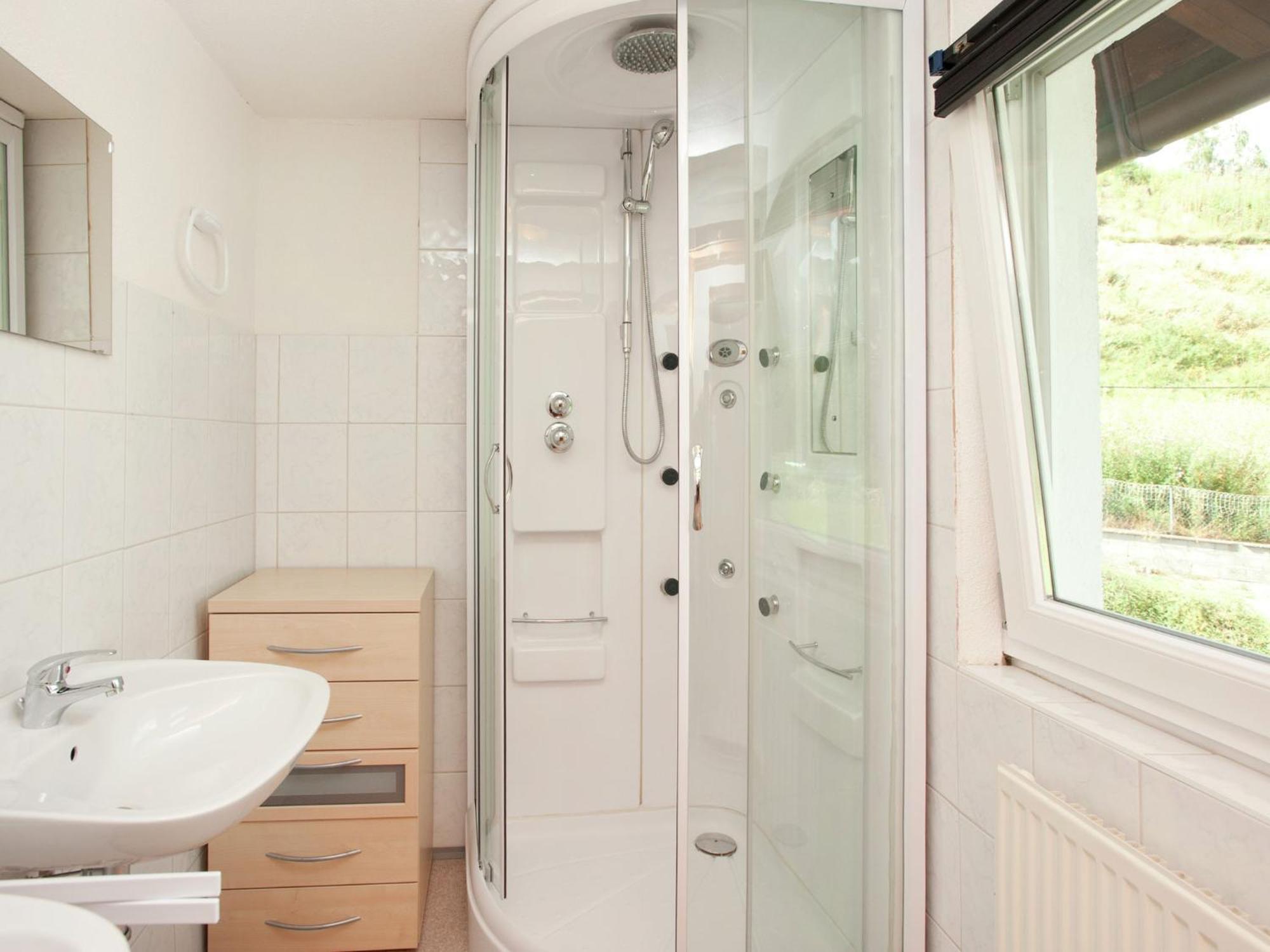 Spacious Holiday Home In Wenns Near Ski Area מראה חיצוני תמונה